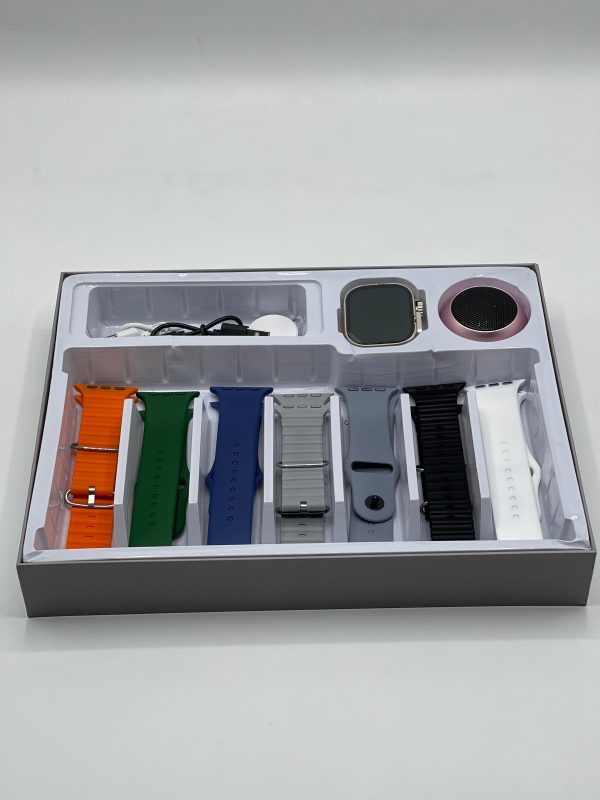 Crown K16 Watch Bundle |7 Straps